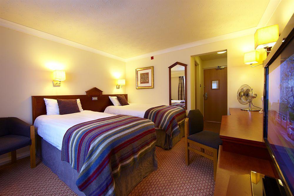 Village 3* Maidstone
